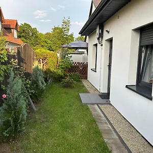 Bezauberndes Gaestehaus Mit Terrasse Apartment